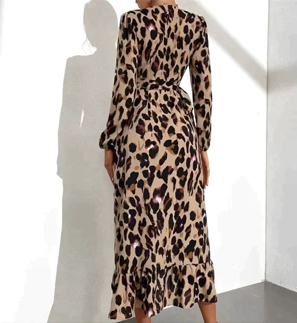 Maya - Kleid mit Leopardenmuster und V-Ausschnitt